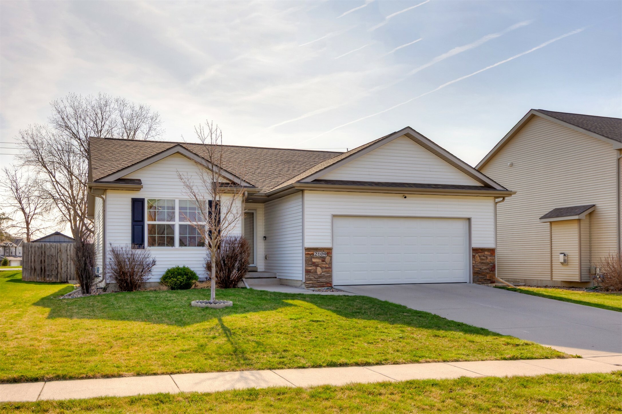 2109 NW Woodland Drive  Ankeny IA 50023 photo