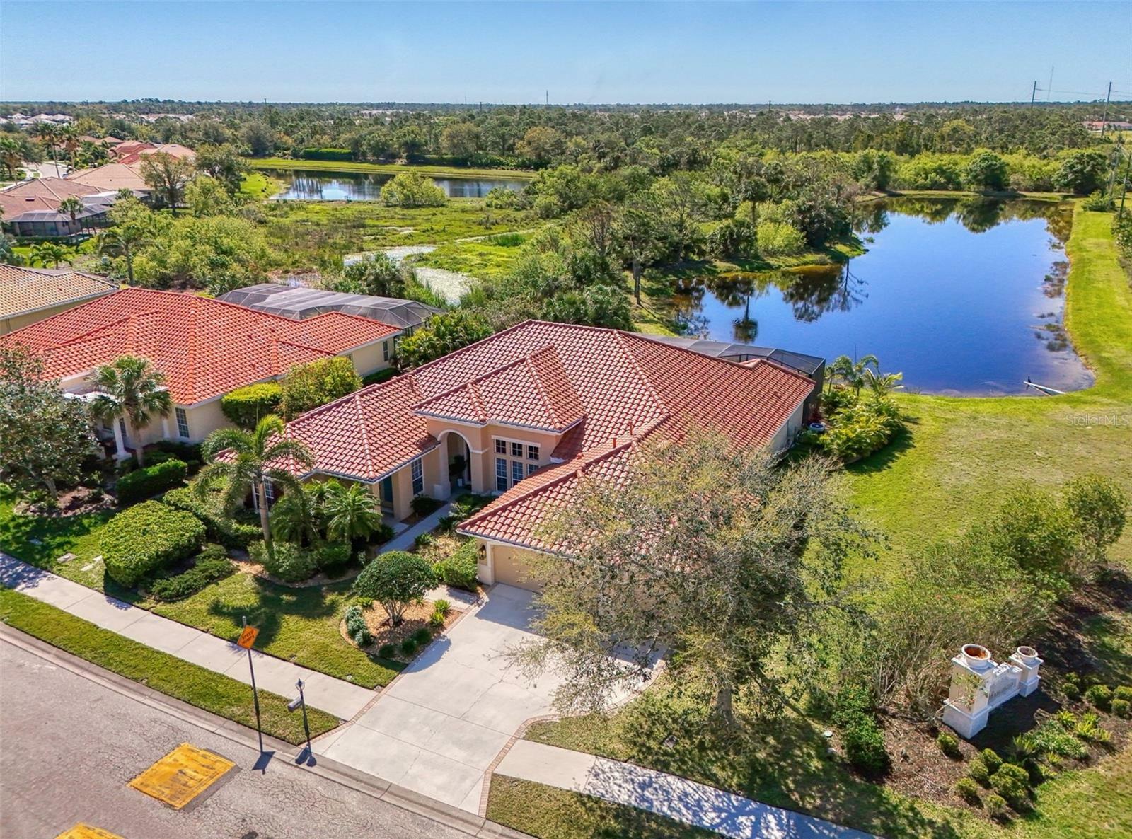Property Photo: 218 Pesaro Drive FL 34275