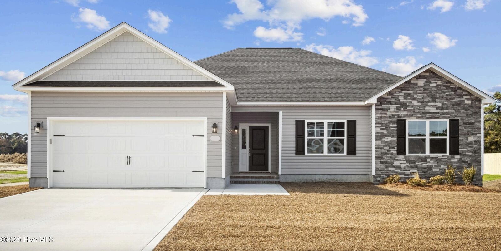 Property Photo: 139 Tides End Drive NC 28445