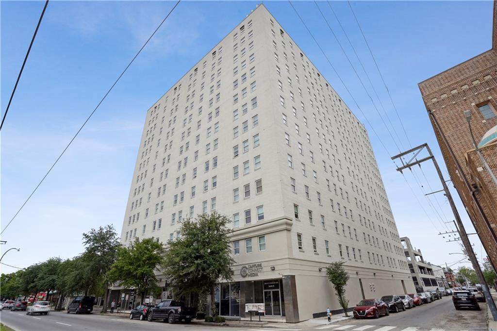 Property Photo: 1205 St. Charles Avenue 714 LA 70130