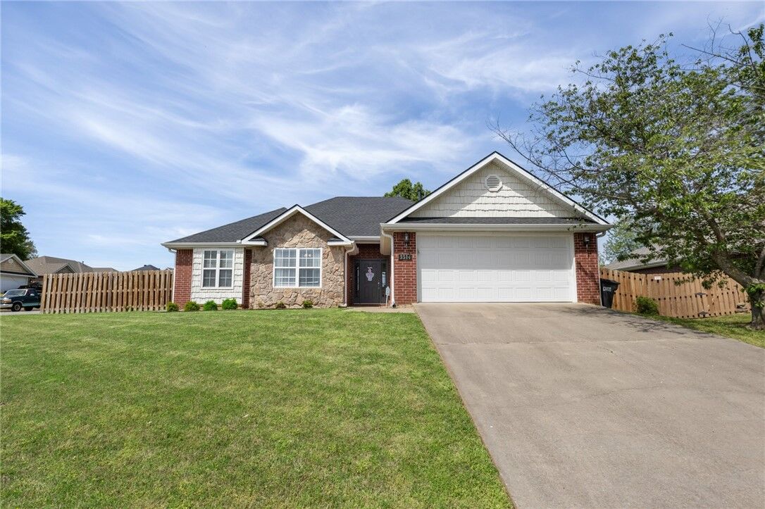Property Photo:  3514 Sweetgum Lane  AR 72764 