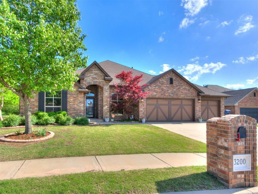 Property Photo: 3200 SW 141st Street OK 73170