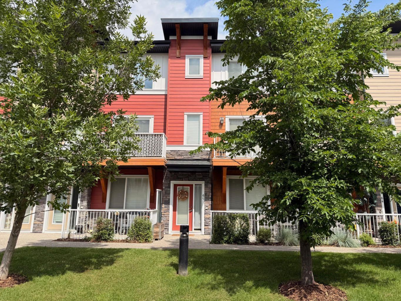 111 Rainbow Falls Gate 66  Chestermere AB T1X 0Z4 photo