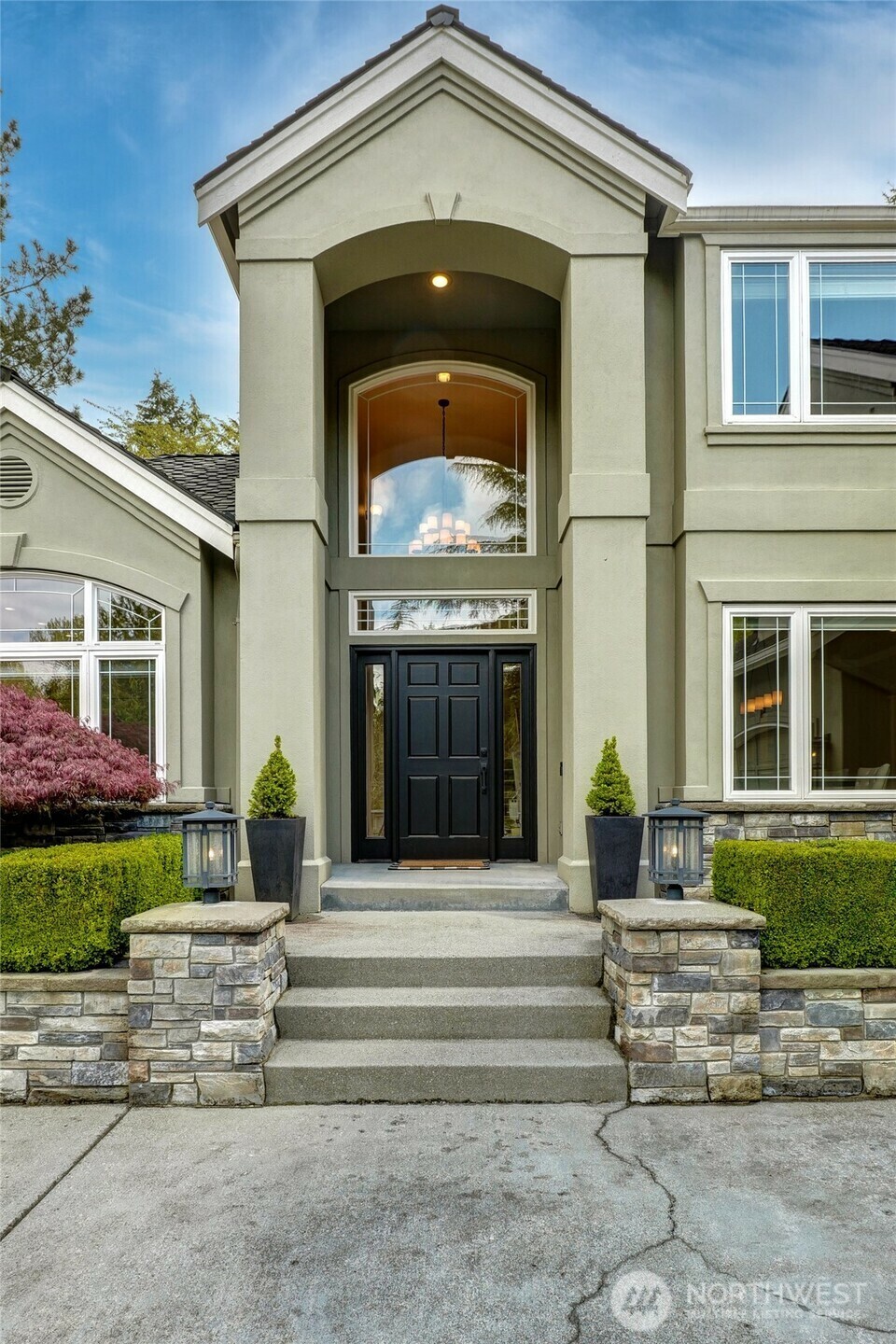 Property Photo: 2438 267th Court SE WA 98075