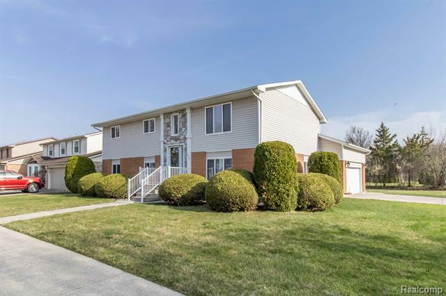 43741 Gatehouse  Canton Twp MI 48187 photo