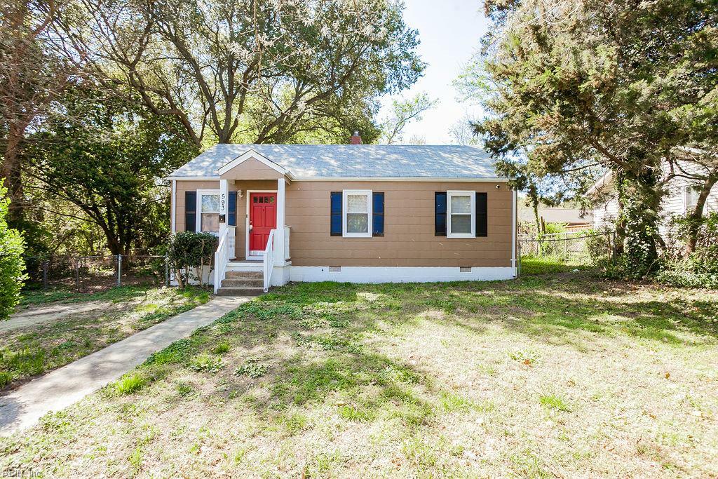 Property Photo: 593 Thole St VA 23505