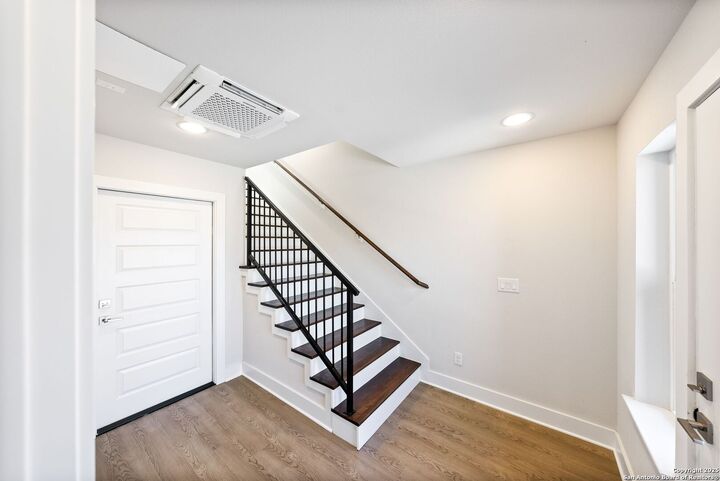 Property Photo:  419 Ira #2101 Unit 2101  TX 78209 