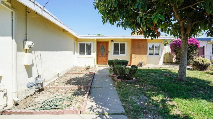 Property Photo: 36720 Charles Street CA 94560
