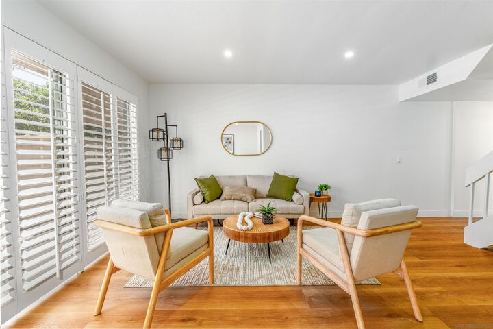 Property Photo: 9931 Caminito Tomatillo CA 92131