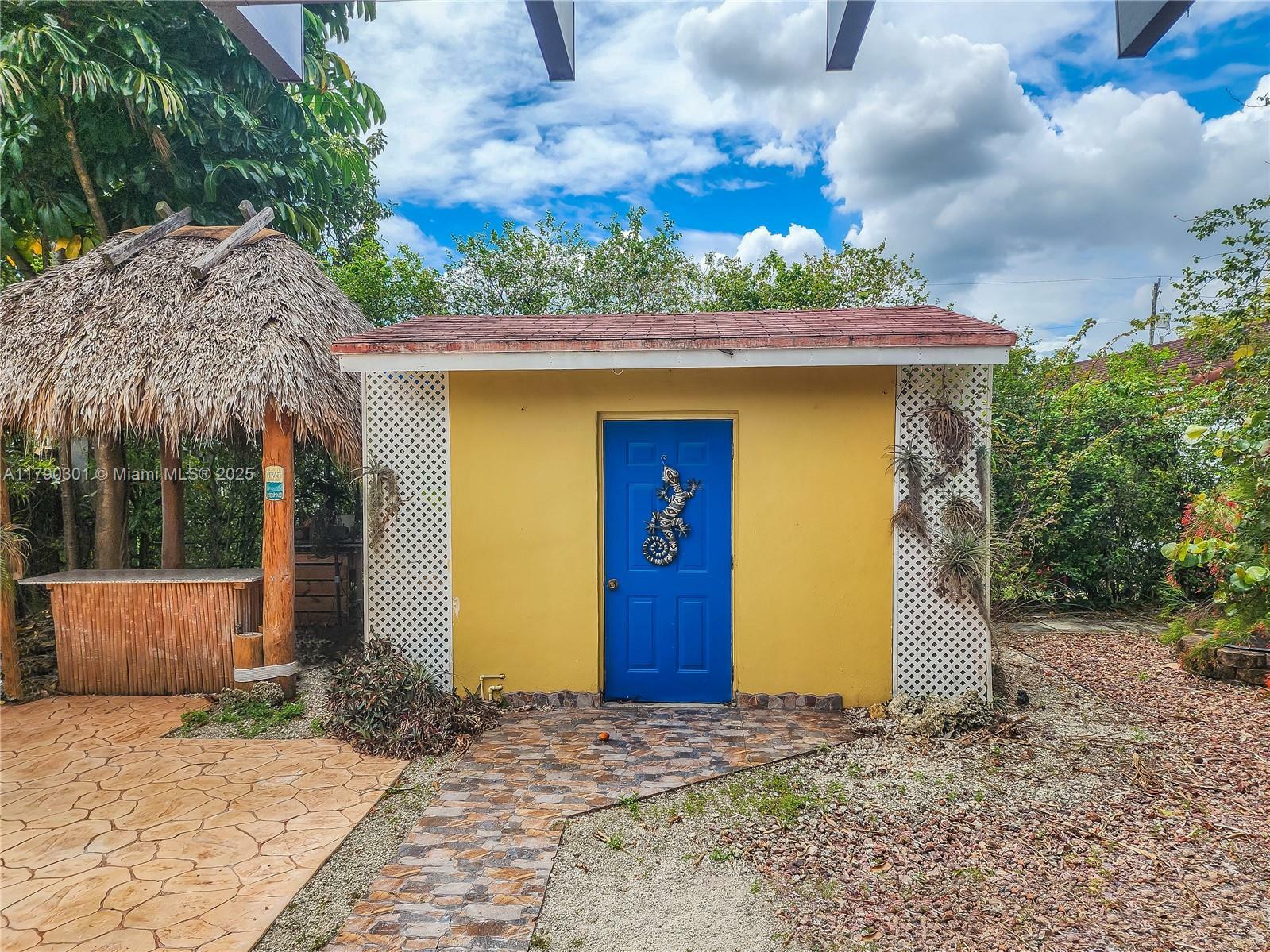 Property Photo: 4610 SW 3rd St FL 33134