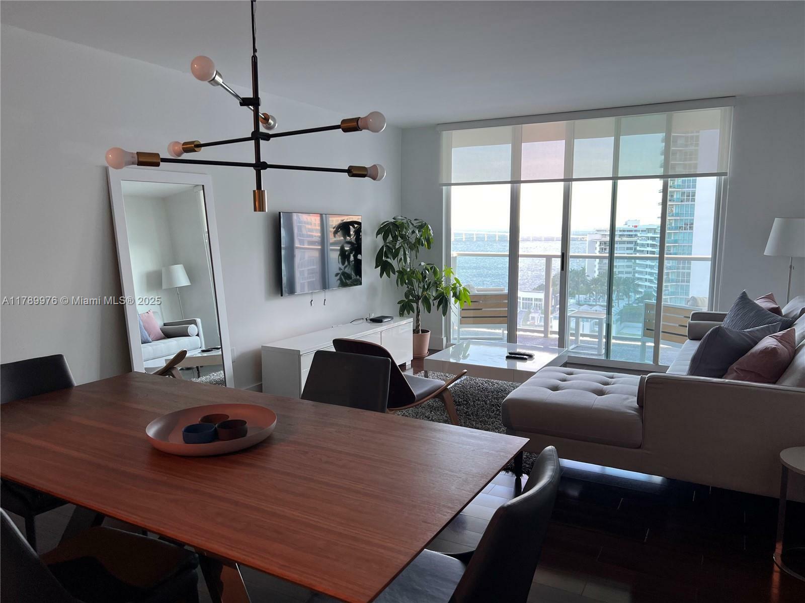 1155 Brickell Bay Dr 1707  Miami FL 33131 photo
