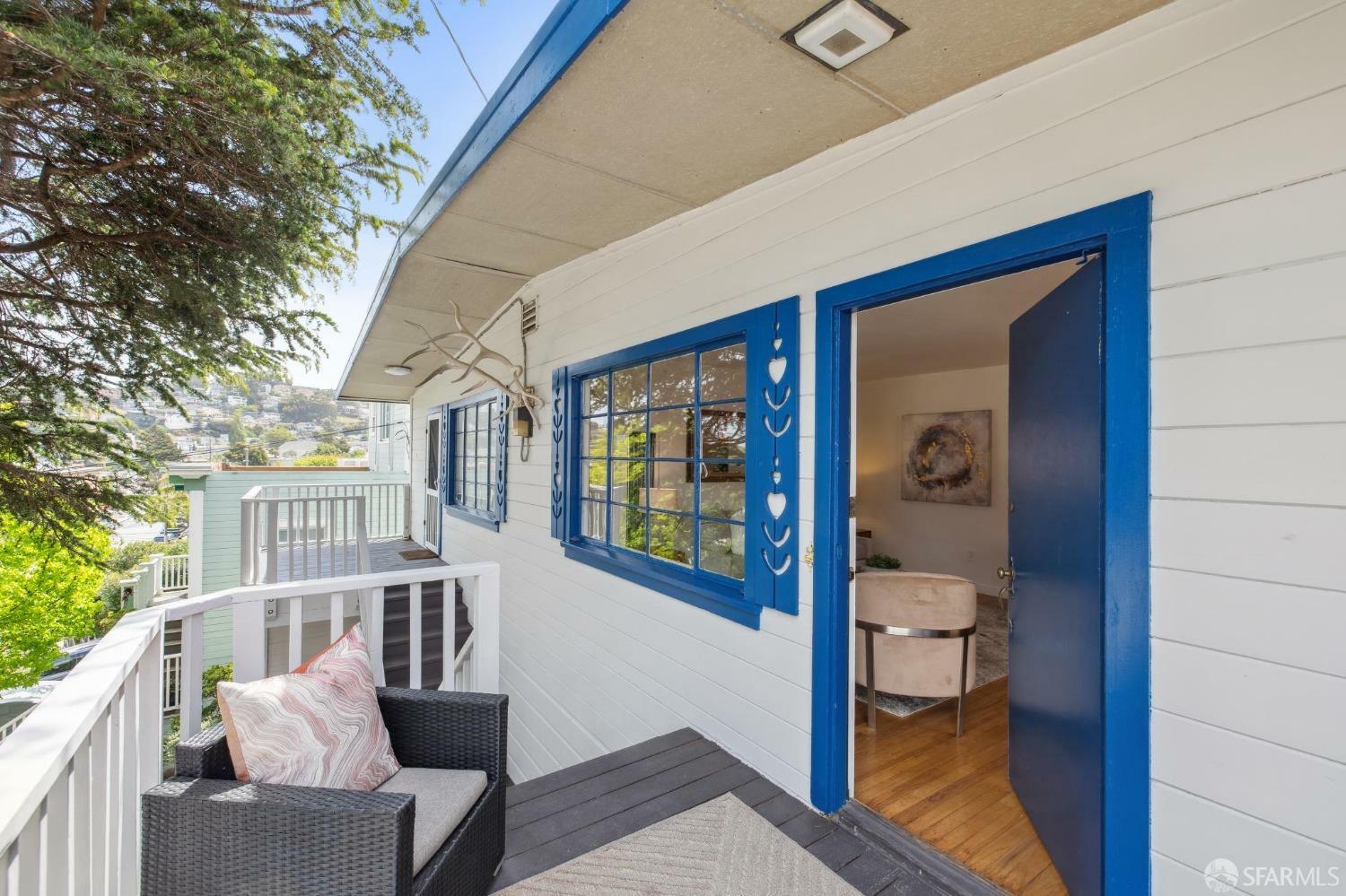 Property Photo: 433-435 Mariposa Street CA 94005