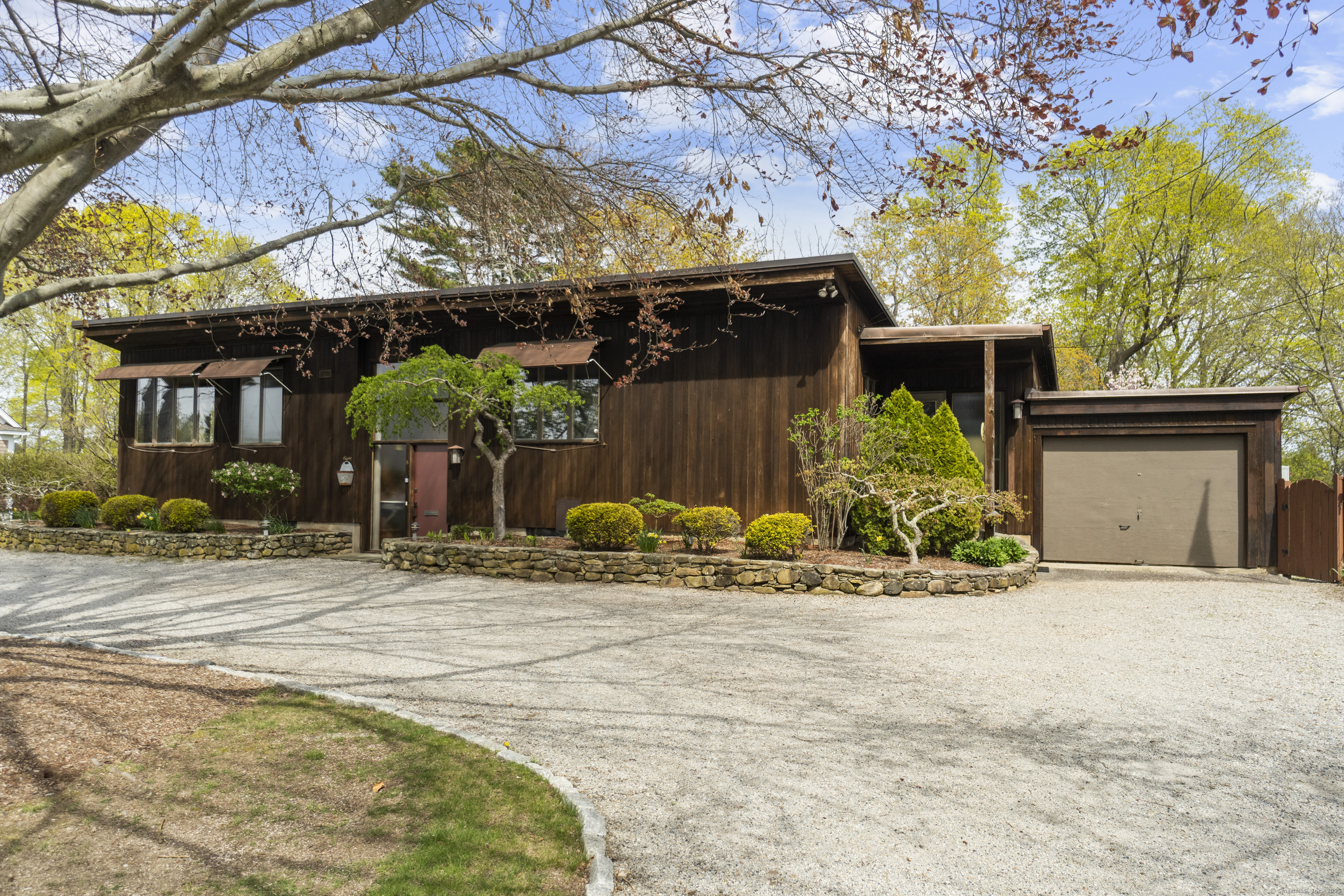 8 Cromwell Place  Old Saybrook CT 06475 photo