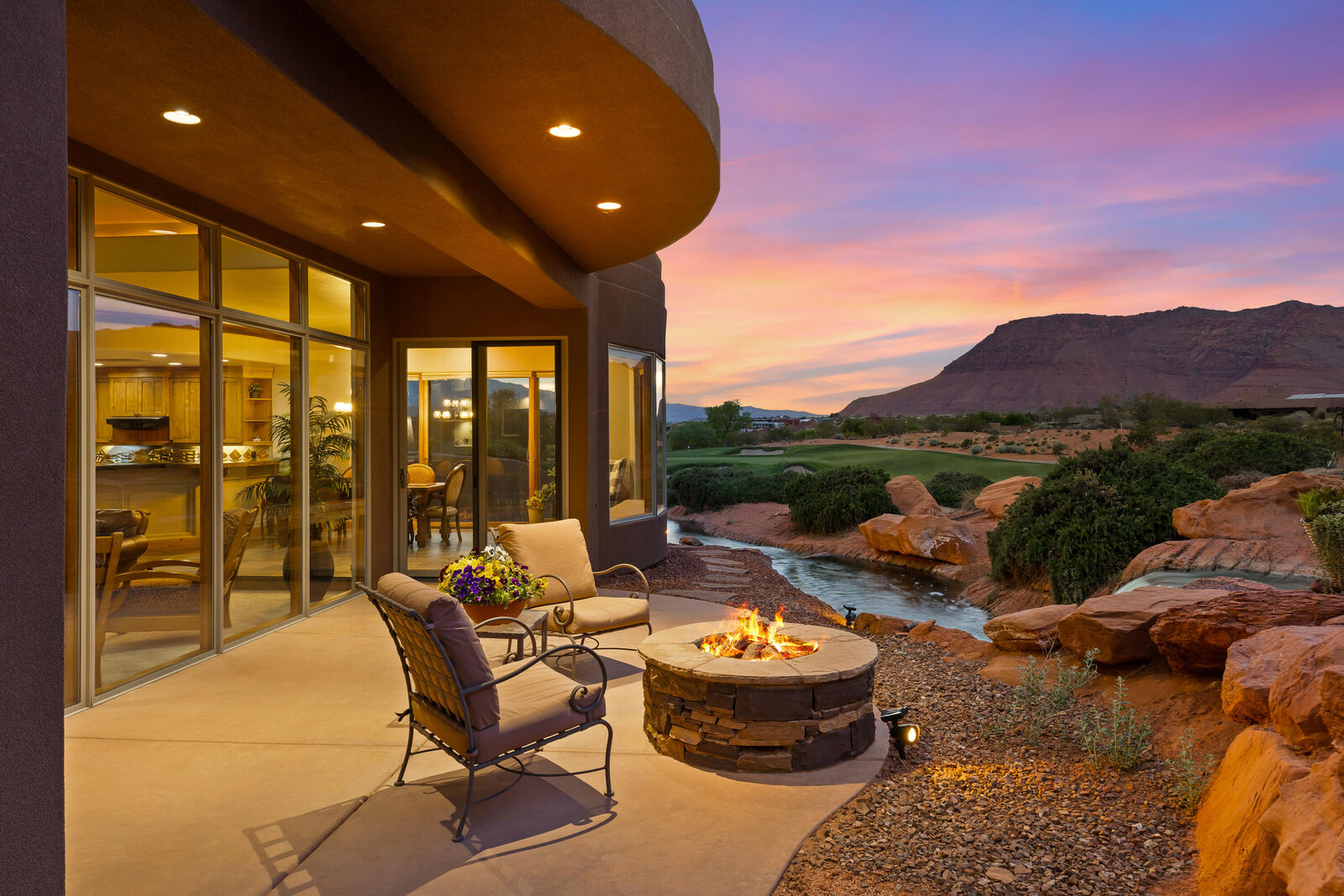 Property Photo:  2410 W Entrada Trail #21  UT 84770 