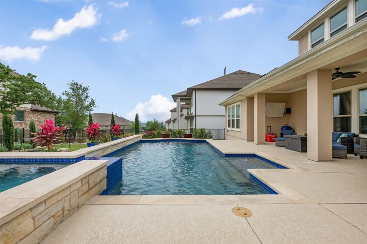 Property Photo: 1728 Siena Sunset Road TX 78641