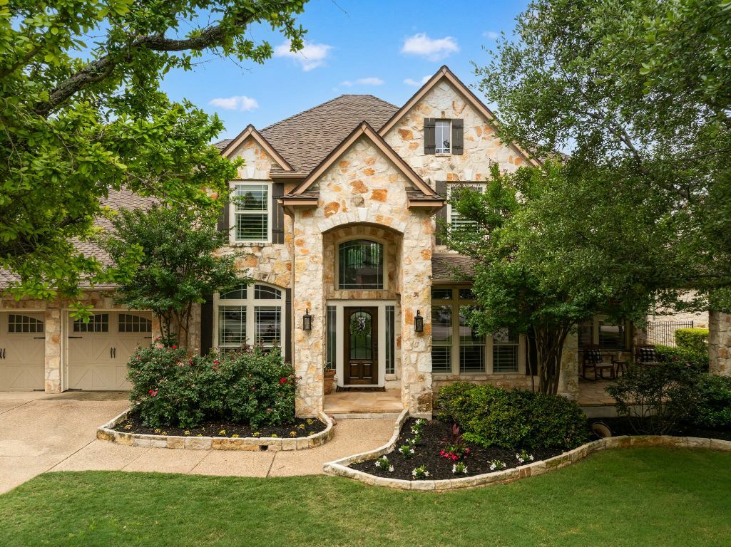Property Photo:  804 Lakewood Hills Terrace  TX 78732 