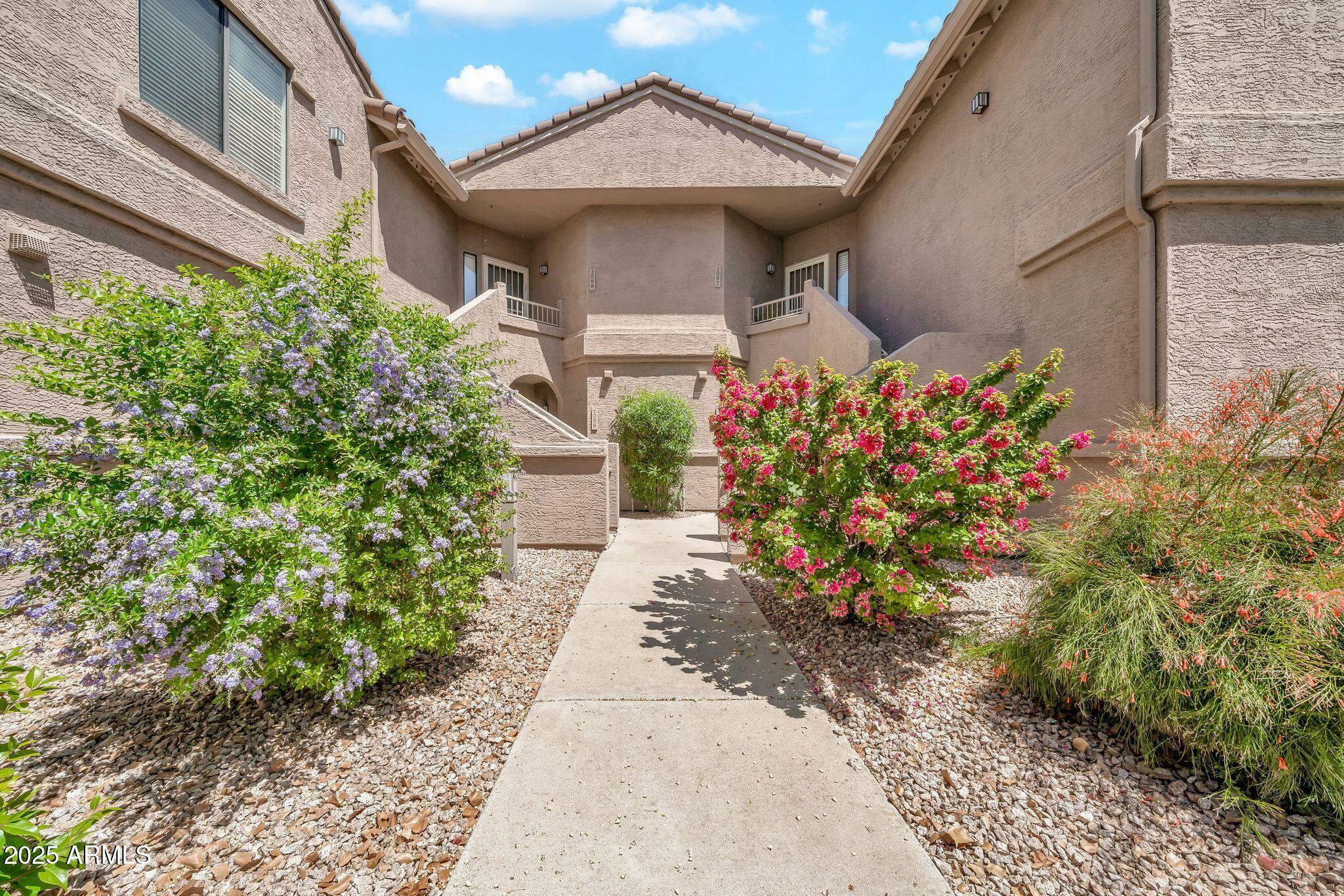 Property Photo: 15151 N Frank Lloyd Wright Boulevard 1088 AZ 85260
