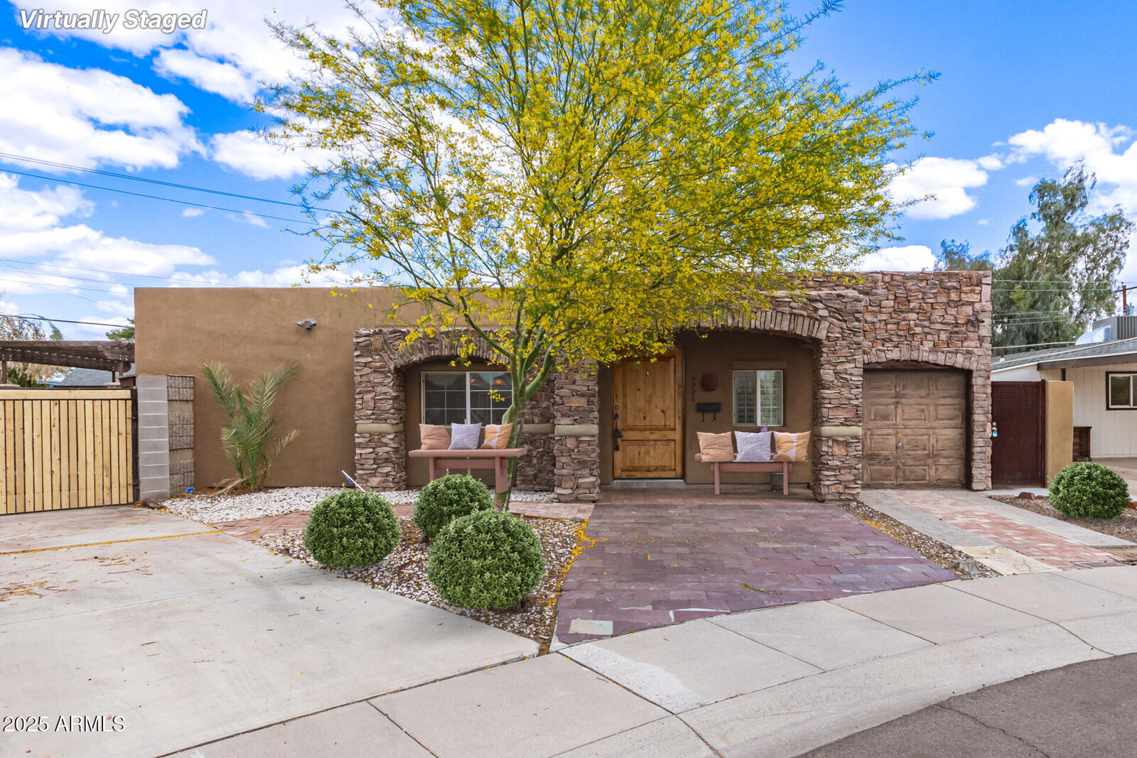 Property Photo: 7726 E Kimsey Lane AZ 85257