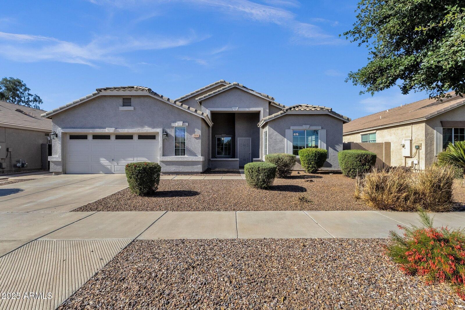 Property Photo:  21616 E Calle De Flores --  AZ 85142 