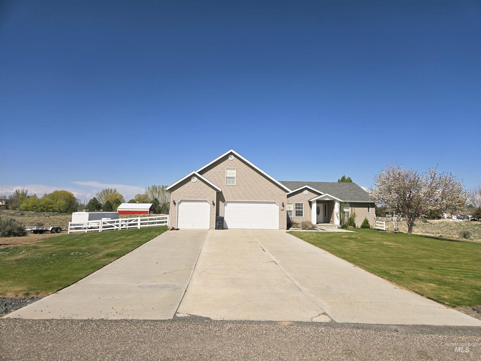 Property Photo:  580 Smoky Mountain Drive  ID 83338 