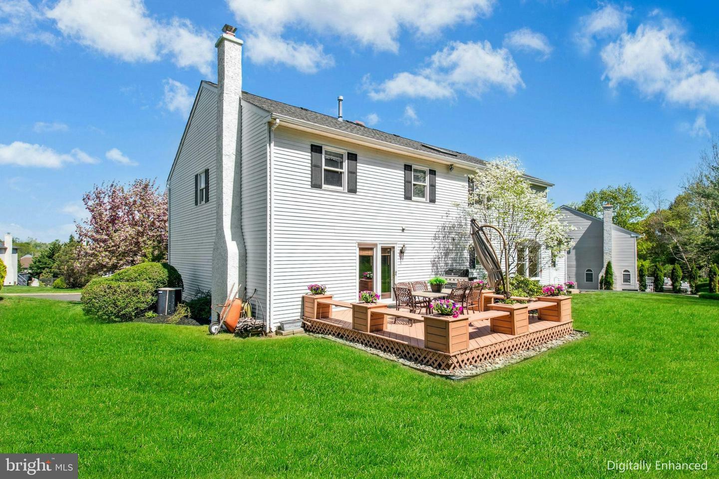 Property Photo: 805 Heckler Hollow Court PA 18901