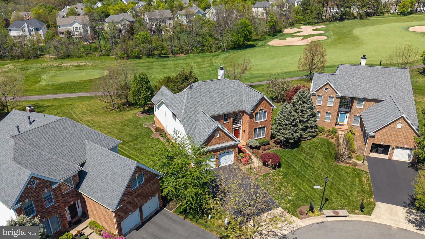 Property Photo: 5630 Annenberg Court VA 20169