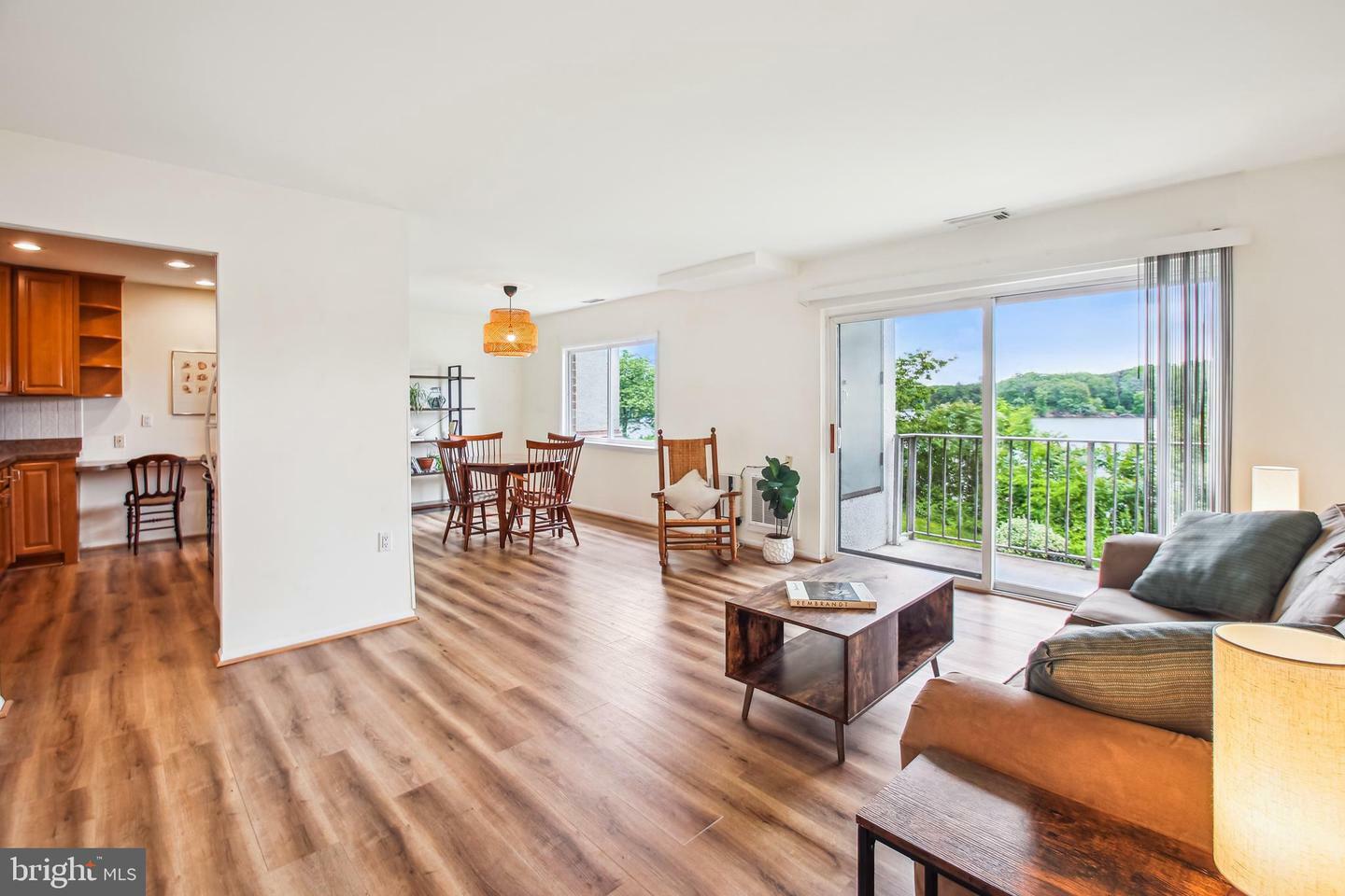 Property Photo: 351 Gatewater Court C MD 21060
