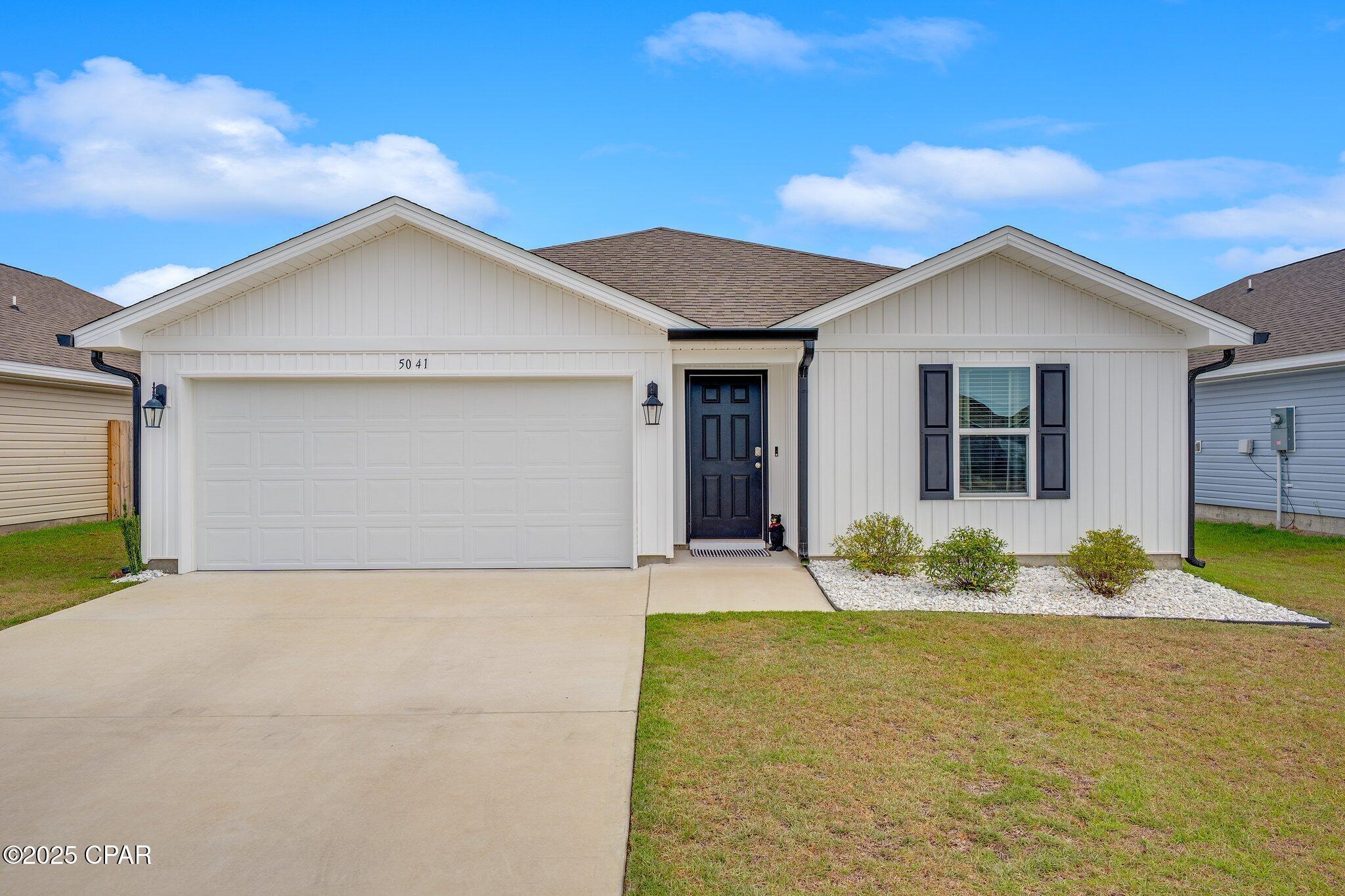 Property Photo: 5041 Rivergrass Drive FL 32404