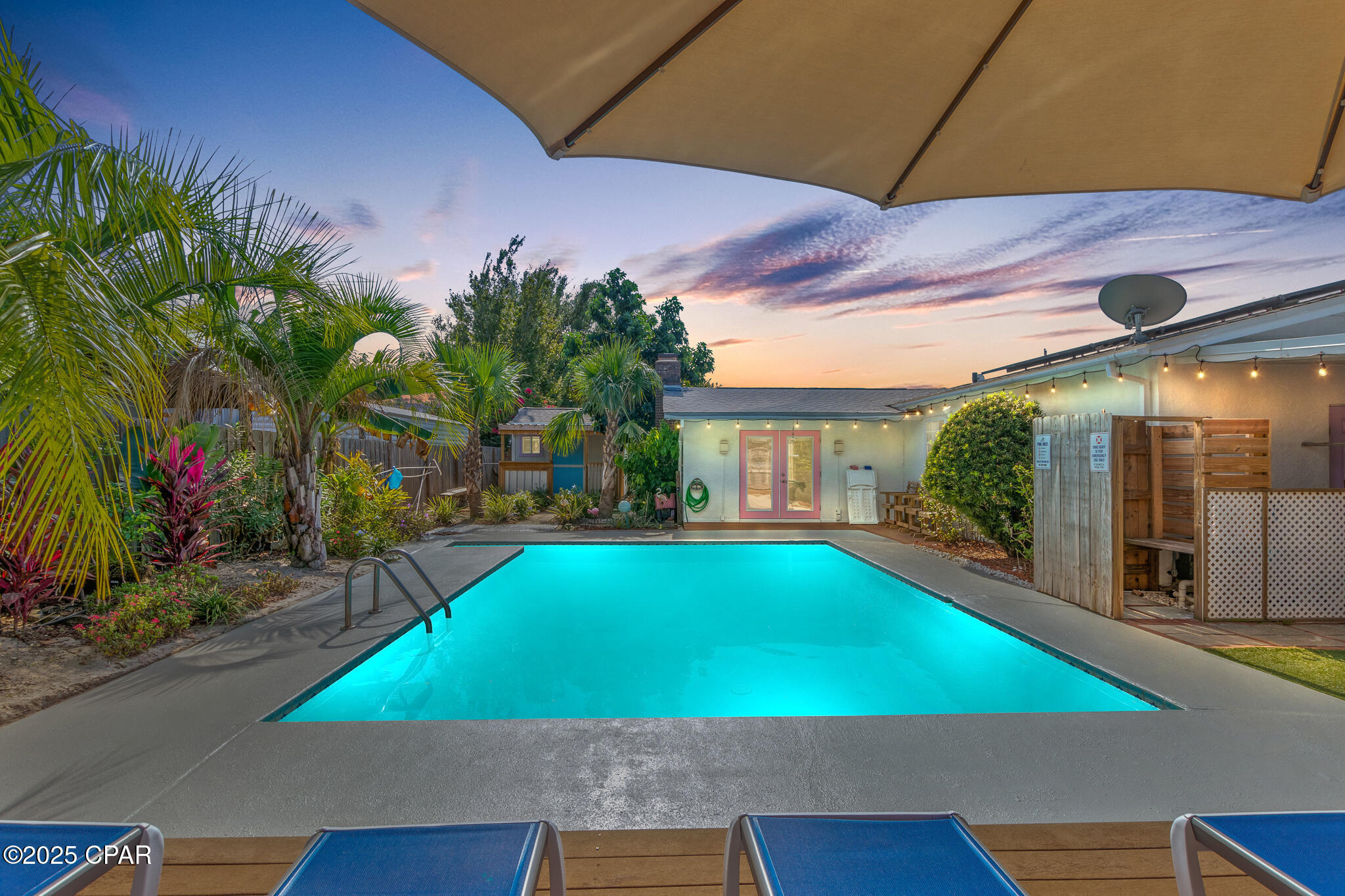 Property Photo:  2500 Albert Avenue  FL 32408 