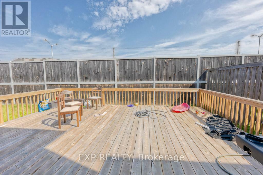 Photo de la propriété: 130 Piazza Circle ON K2J 5S2