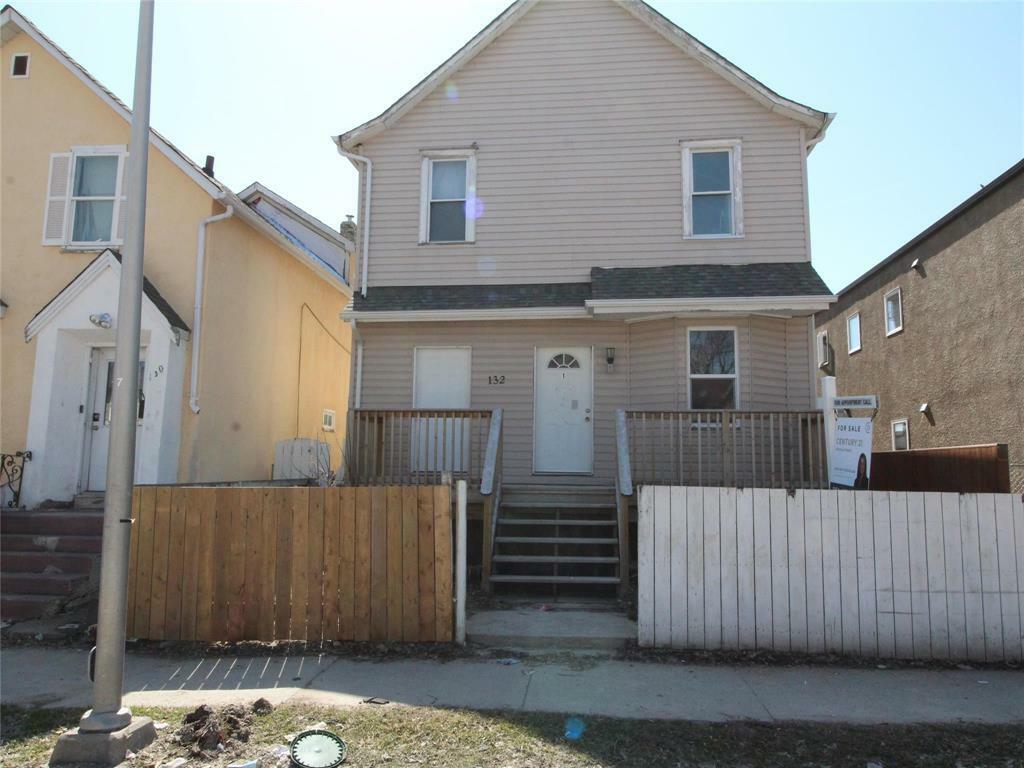 132 Lorne Avenue  Winnipeg MB R2W 2N9 photo