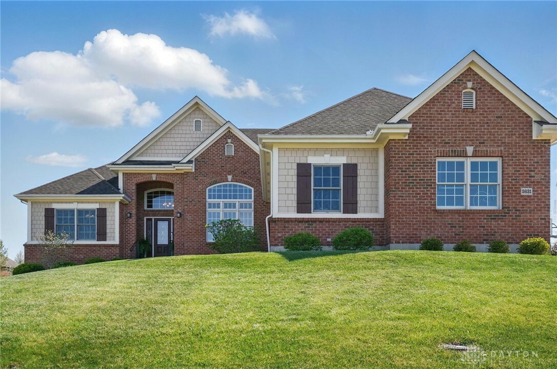 Property Photo: 2631 Patrick Henry Drive OH 45434