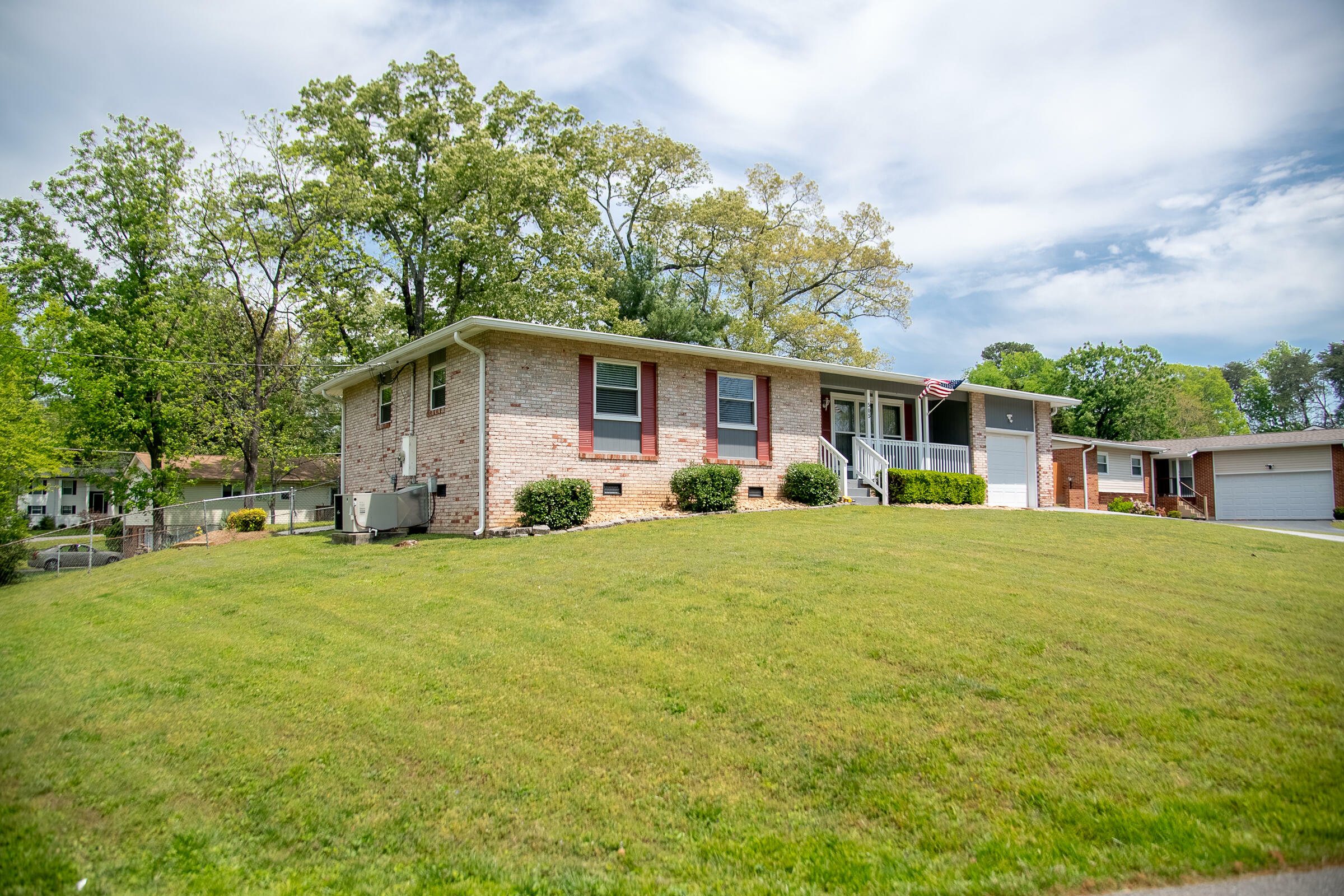 Property Photo: 505 Heidi Circle TN 37415