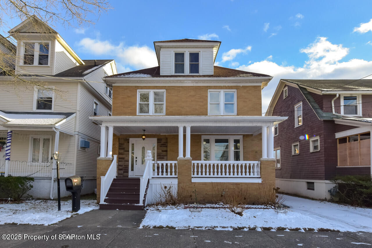 Property Photo:
