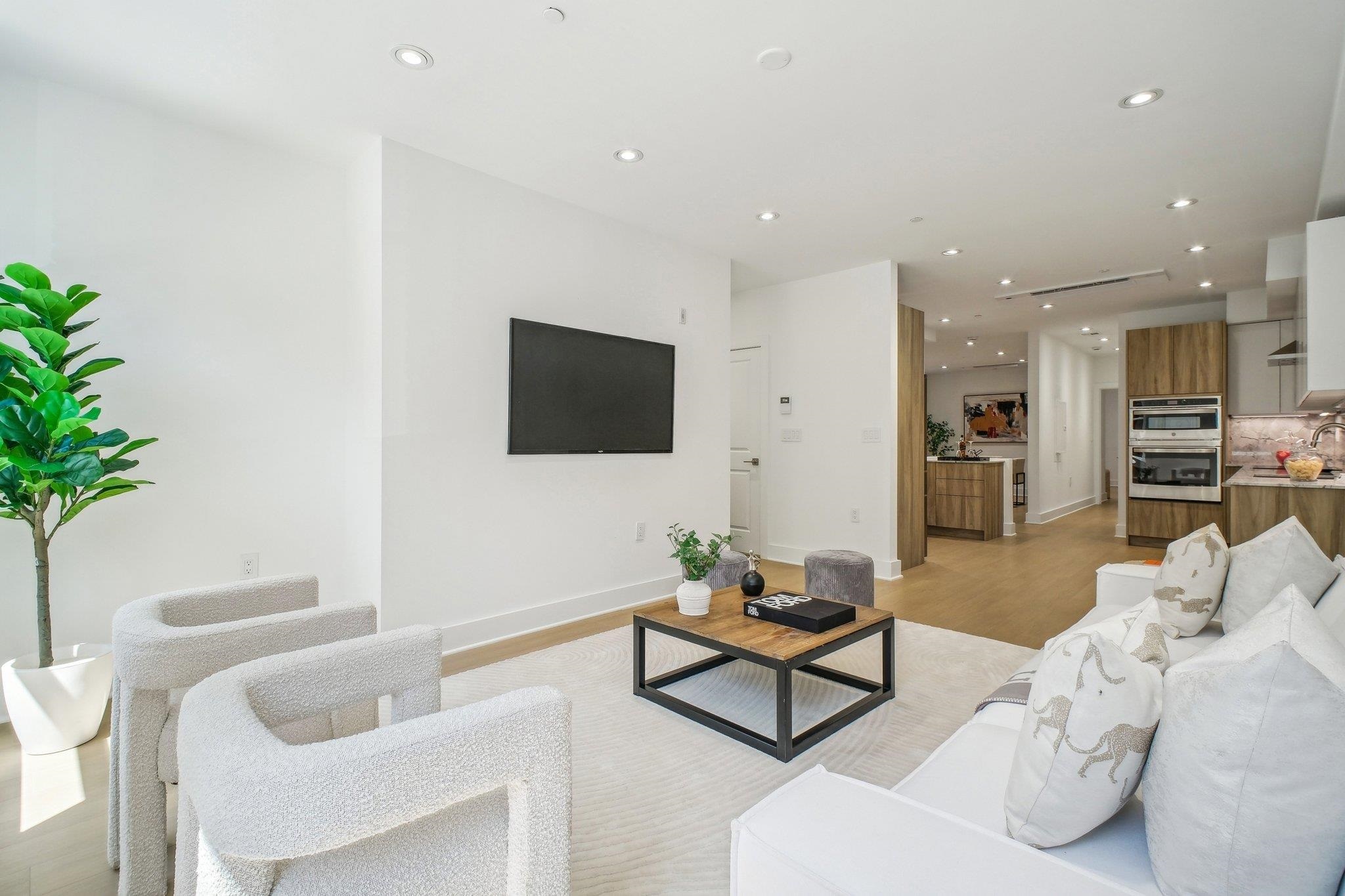 Property Photo: 230 Bay St 1 NJ 07302