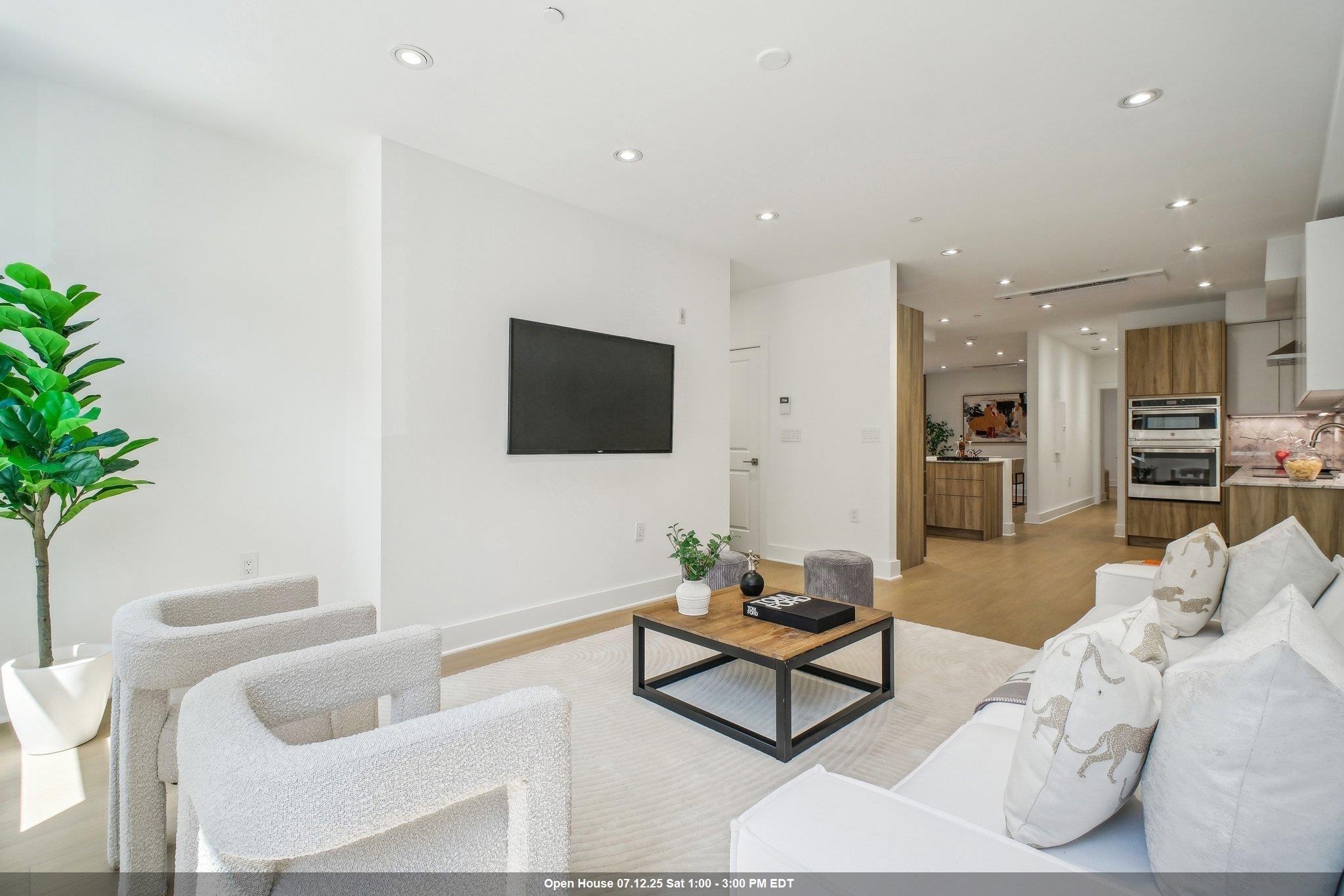 Property Photo: 230 Bay St 1 NJ 07302