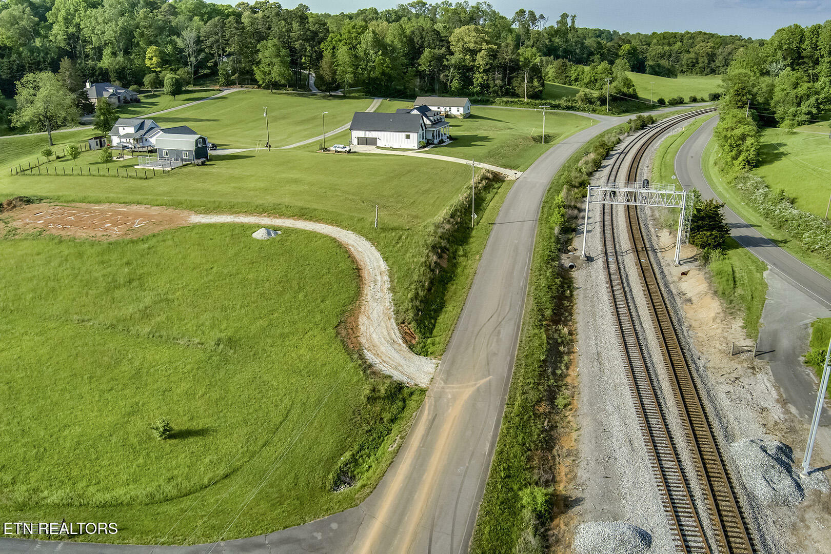Property Photo: 139 Hearthside Rd TN 37716