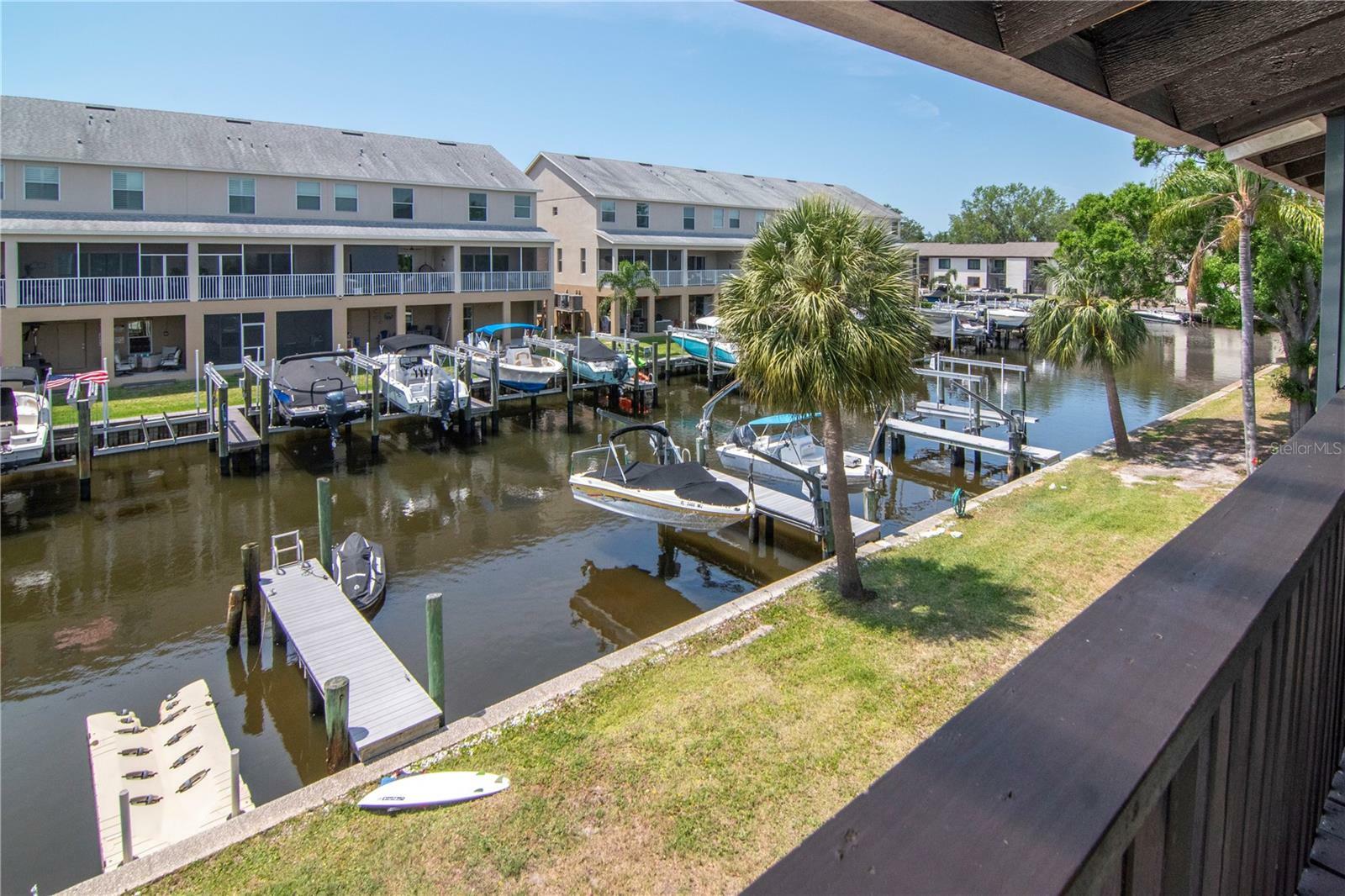 Property Photo: 200 Meres Boulevard 7 FL 34689