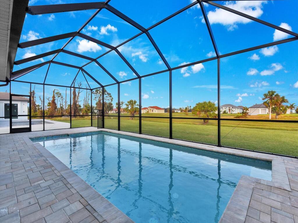Property Photo: 235 Rotonda Boulevard S FL 33947