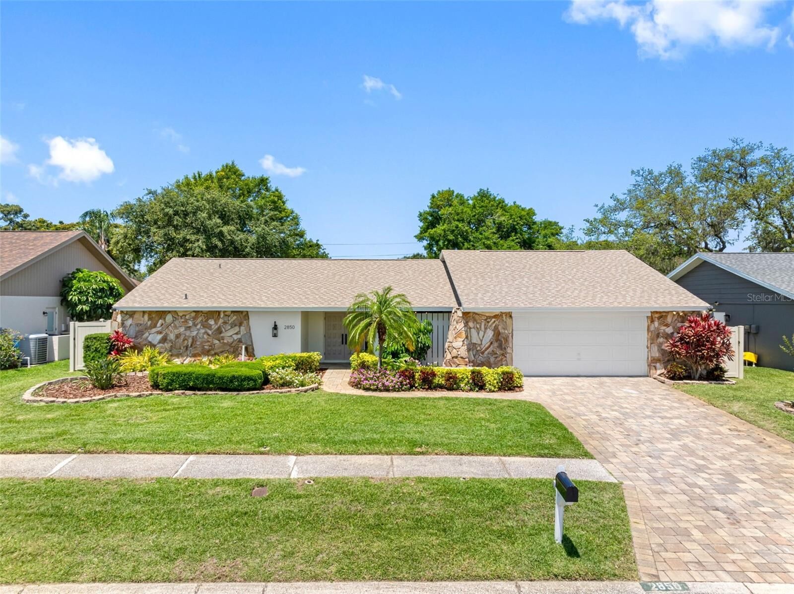 Property Photo:  2850 Allapattah Drive  FL 33761 