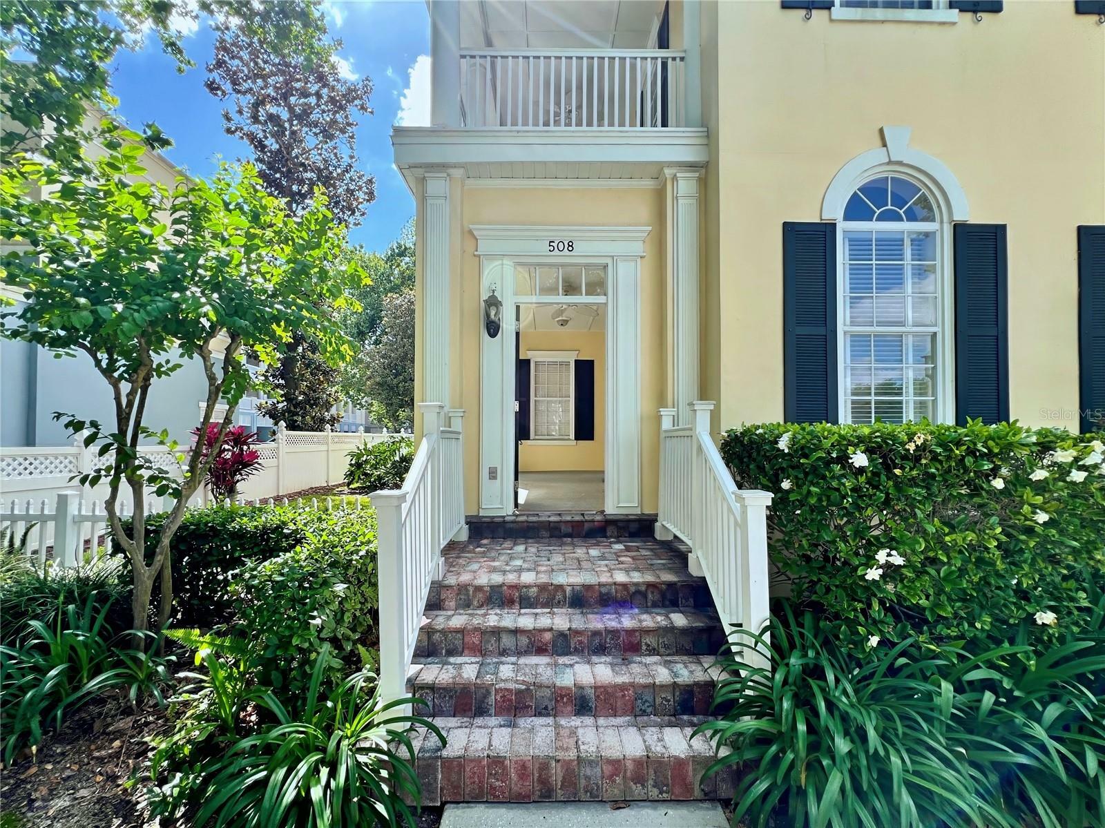 Property Photo: 508 Sycamore Street FL 34747
