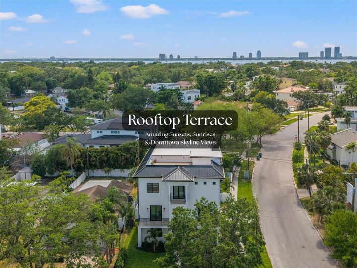 Property Photo: 500 E Davis Boulevard FL 33606
