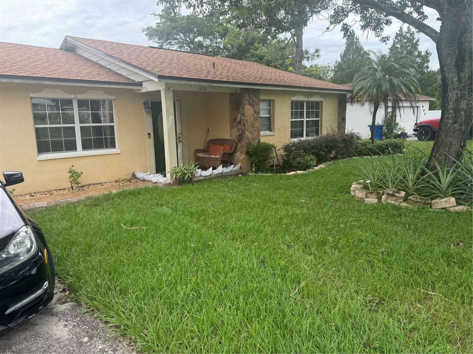 Property Photo: 808 Ware Avenue NE FL 33881
