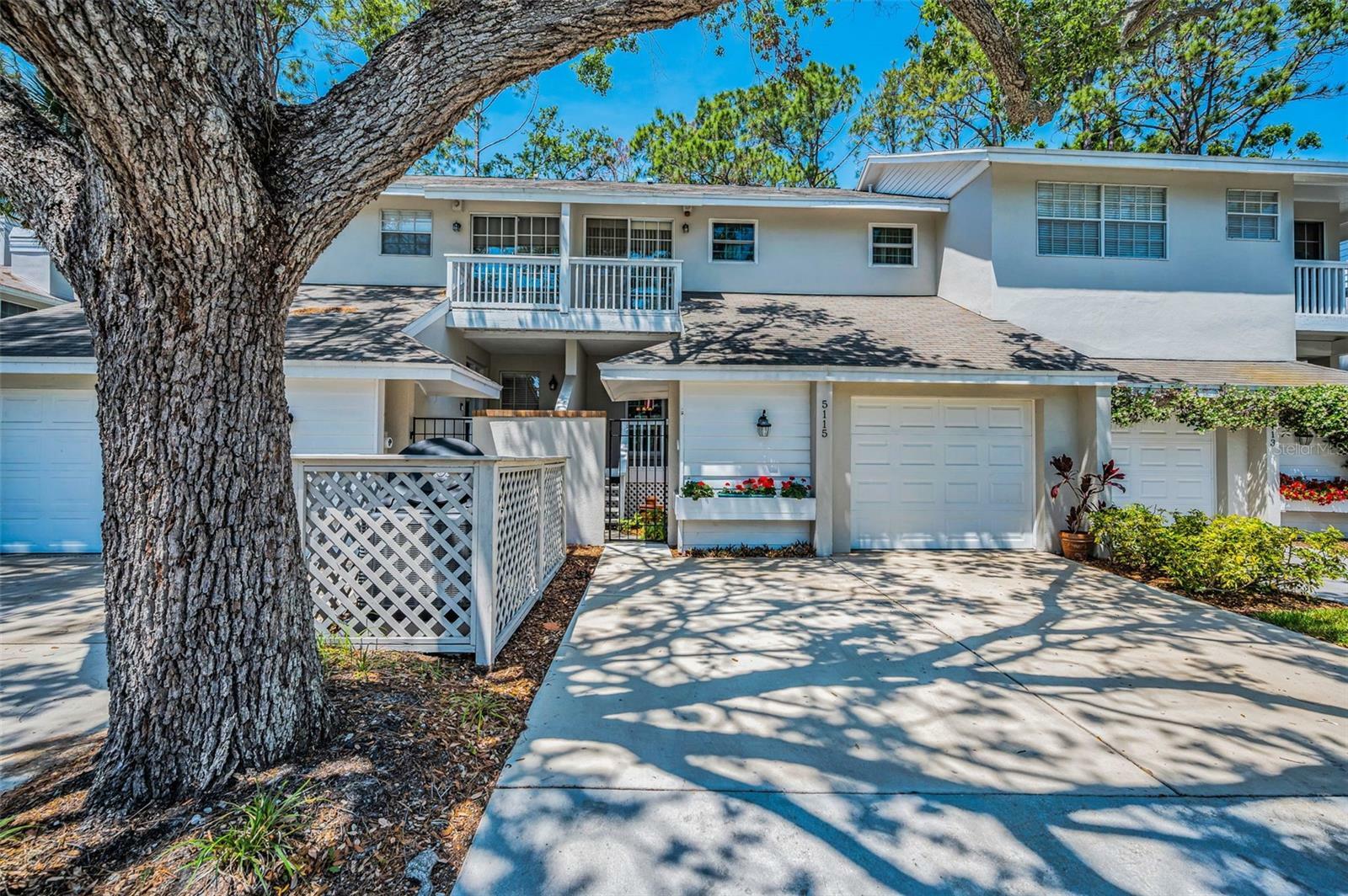 Property Photo:  5115 S Jules Verne Court  FL 33611 