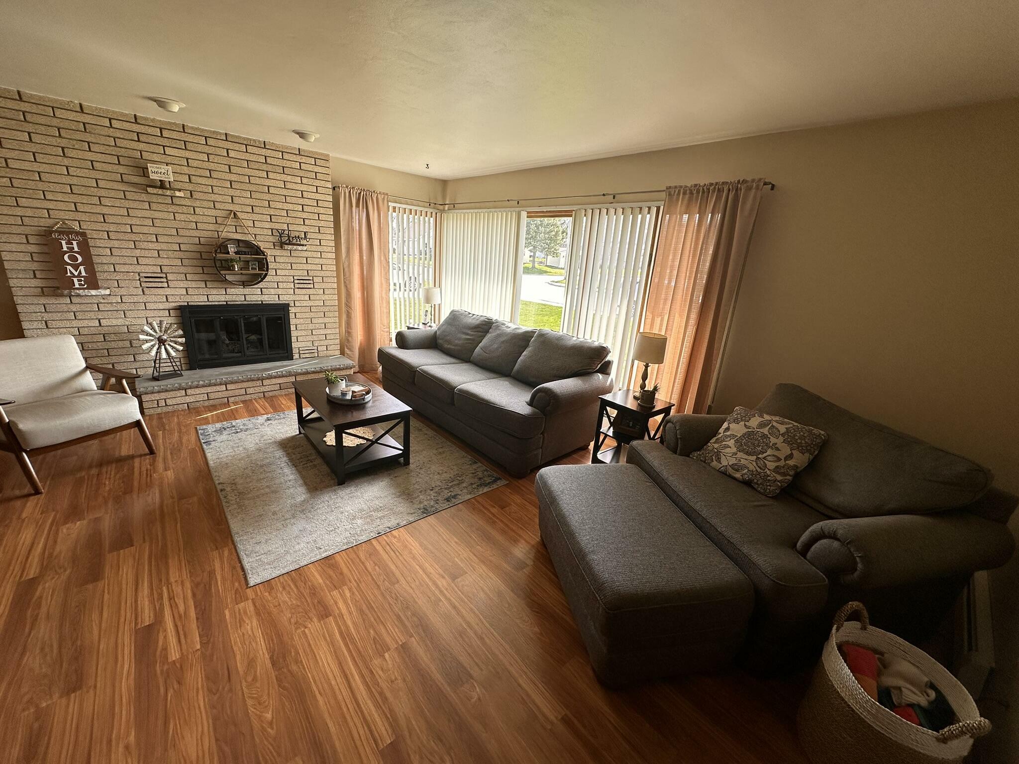 Property Photo: 1009 N 28th St WI 53081