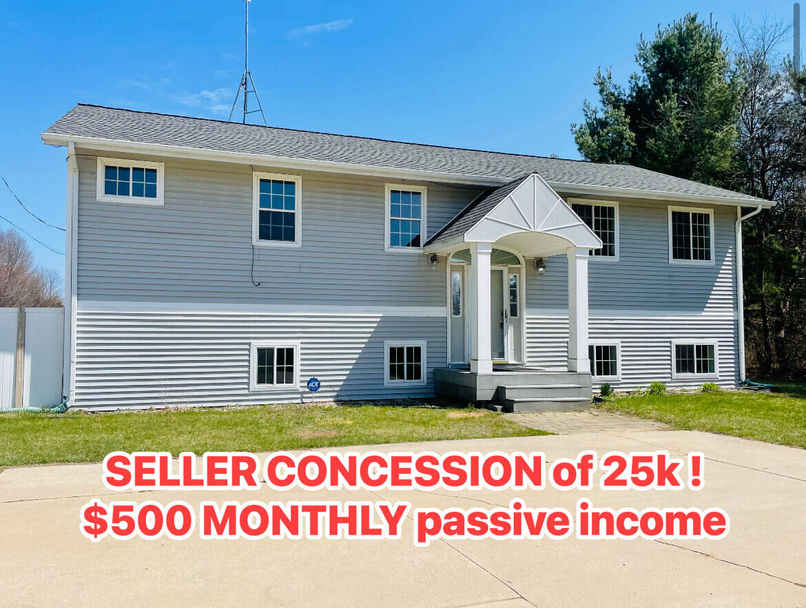 Property Photo: 13904 120th Avenue MI 49342