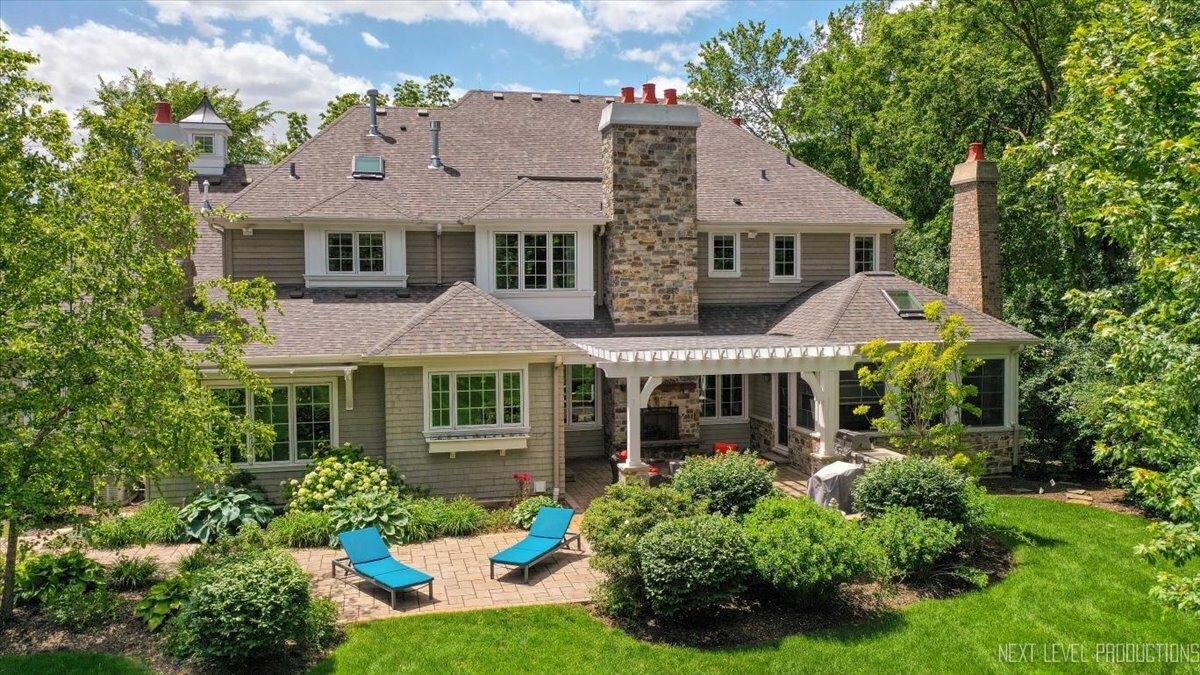 Property Photo: 7S361 Arbor Drive IL 60540