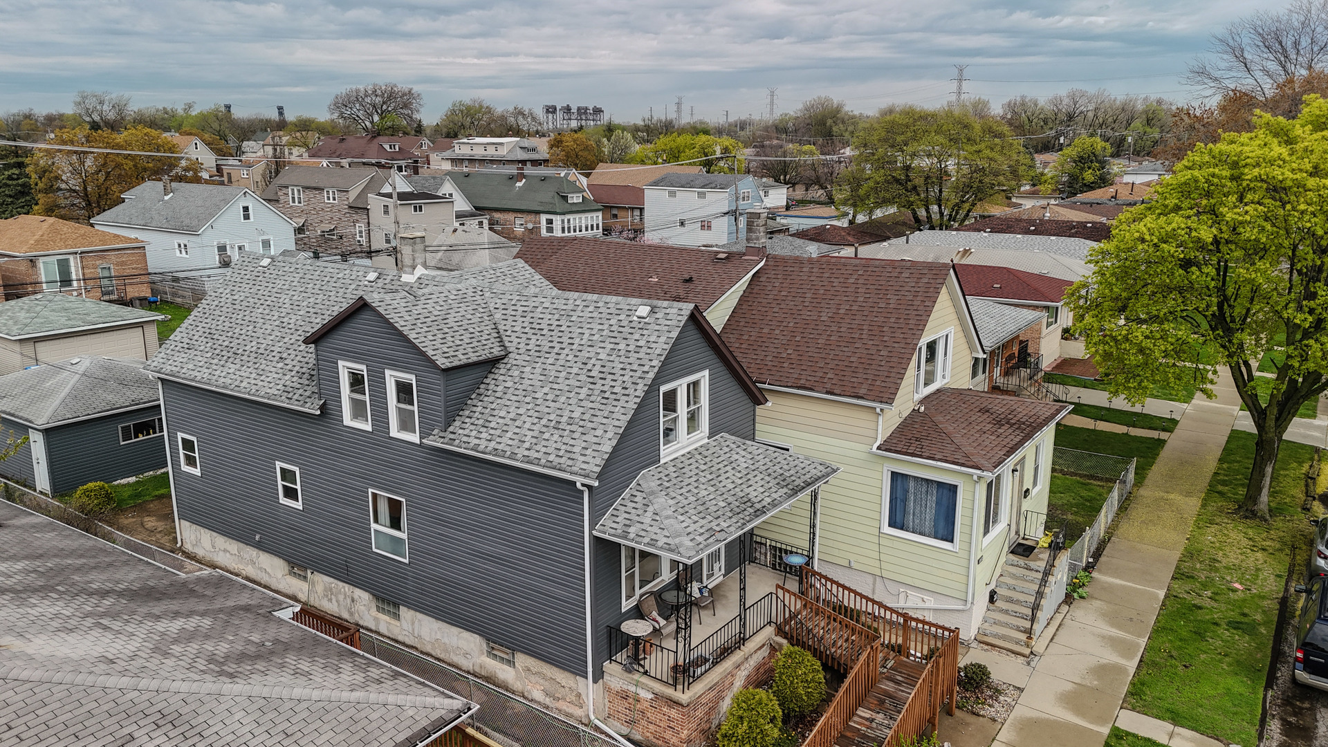 Property Photo: 13134 S Burley Avenue IL 60633