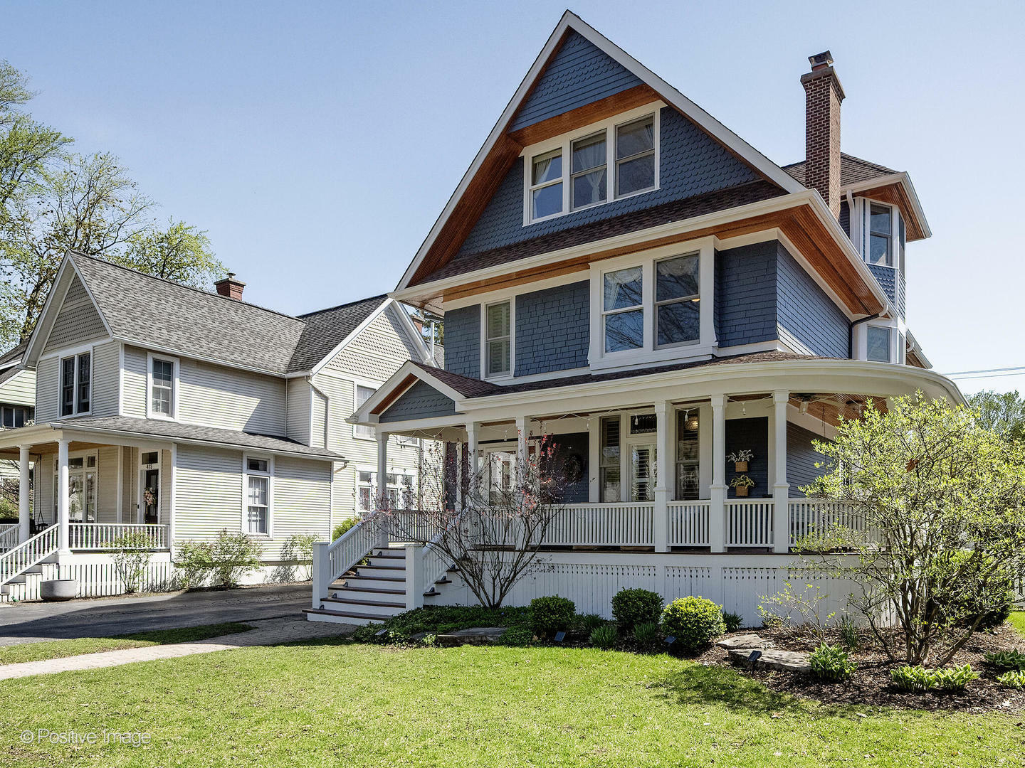 Property Photo:  419 S Ashland Avenue  IL 60525 