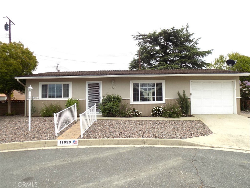 Property Photo: 11639 Lennox Street CA 92399